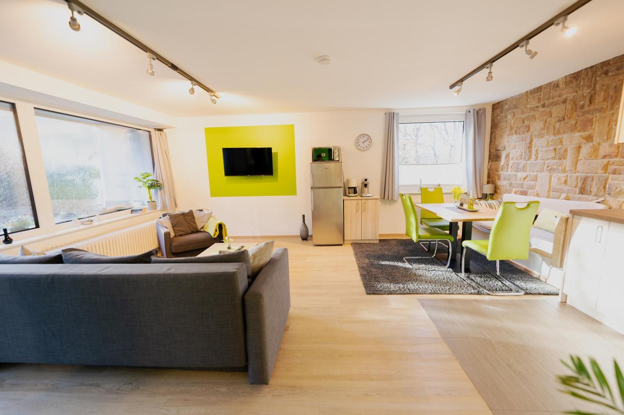 Ferienhaus Schoene Aussicht Ferienwohnung Gruen Hemfurth-Edersee Εξωτερικό φωτογραφία